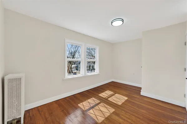 $779,999 | 172-09 140th Avenue | Rochdale