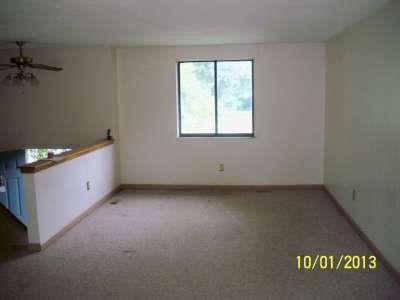 5501 Milhouse Road Indianapolis, IN 46221 - Photo 4 of 11 Gallery Image 4