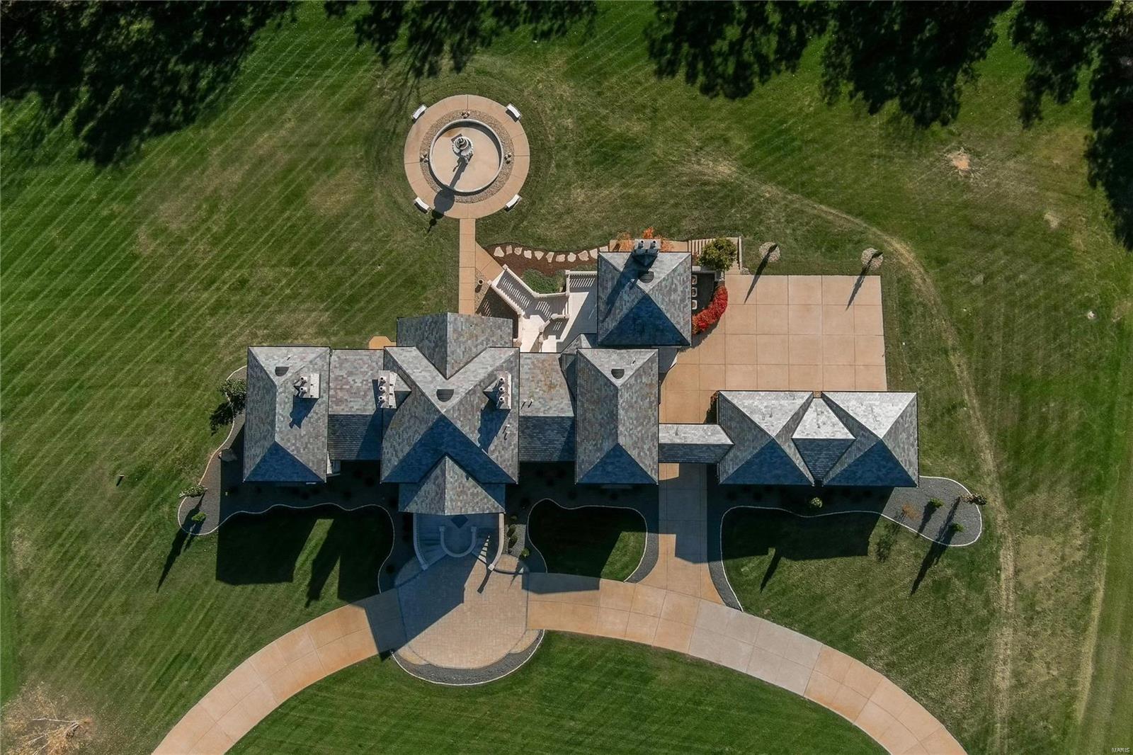 6 Upper Whitmoor Drive Weldon Spring, MO 63304 - Photo 5 of 61