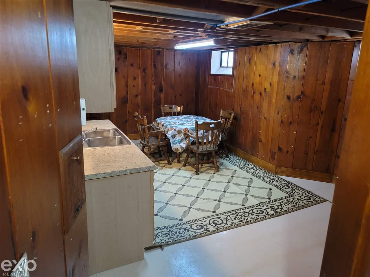 11327 Balfour Road Detroit, MI 48224 - Photo 24 of 25 50031089-29.JPG