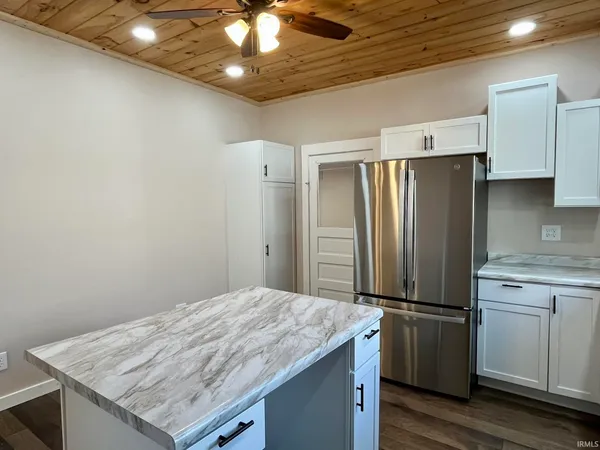 $244,900 | 484 West 5th Street, Peru, IN 46970