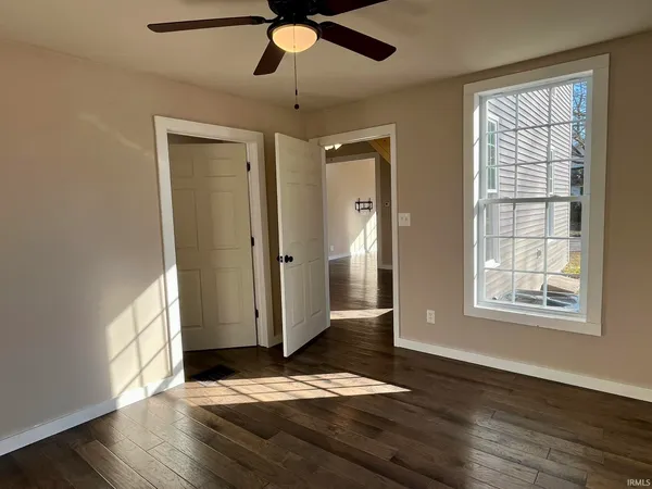 $233,900 | 484 West 5th Street, Peru, IN 46970