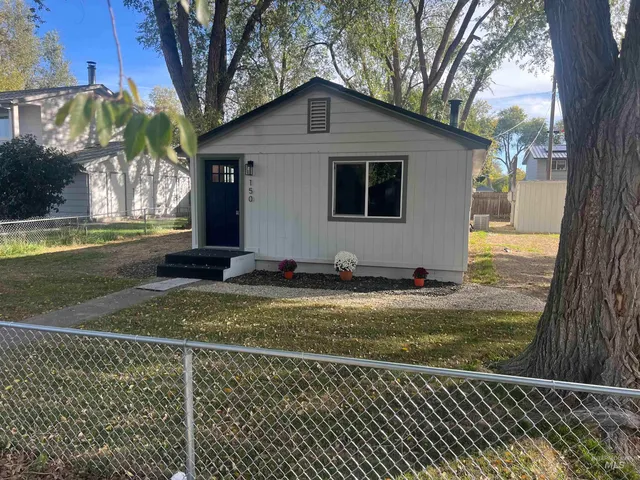 $262,500 | 150 Roosevelt Street, Mountain Home, ID 83647