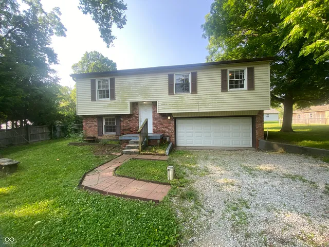 $186,000 | 667 East Edgewood Avenue, Indianapolis, IN 46227