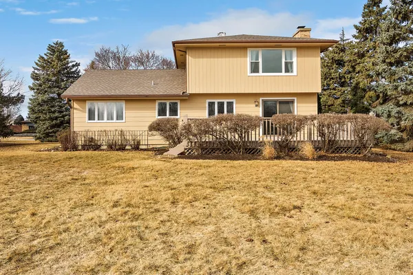 $3,800 | 887 Braintree Lane, Bartlett, IL 60103