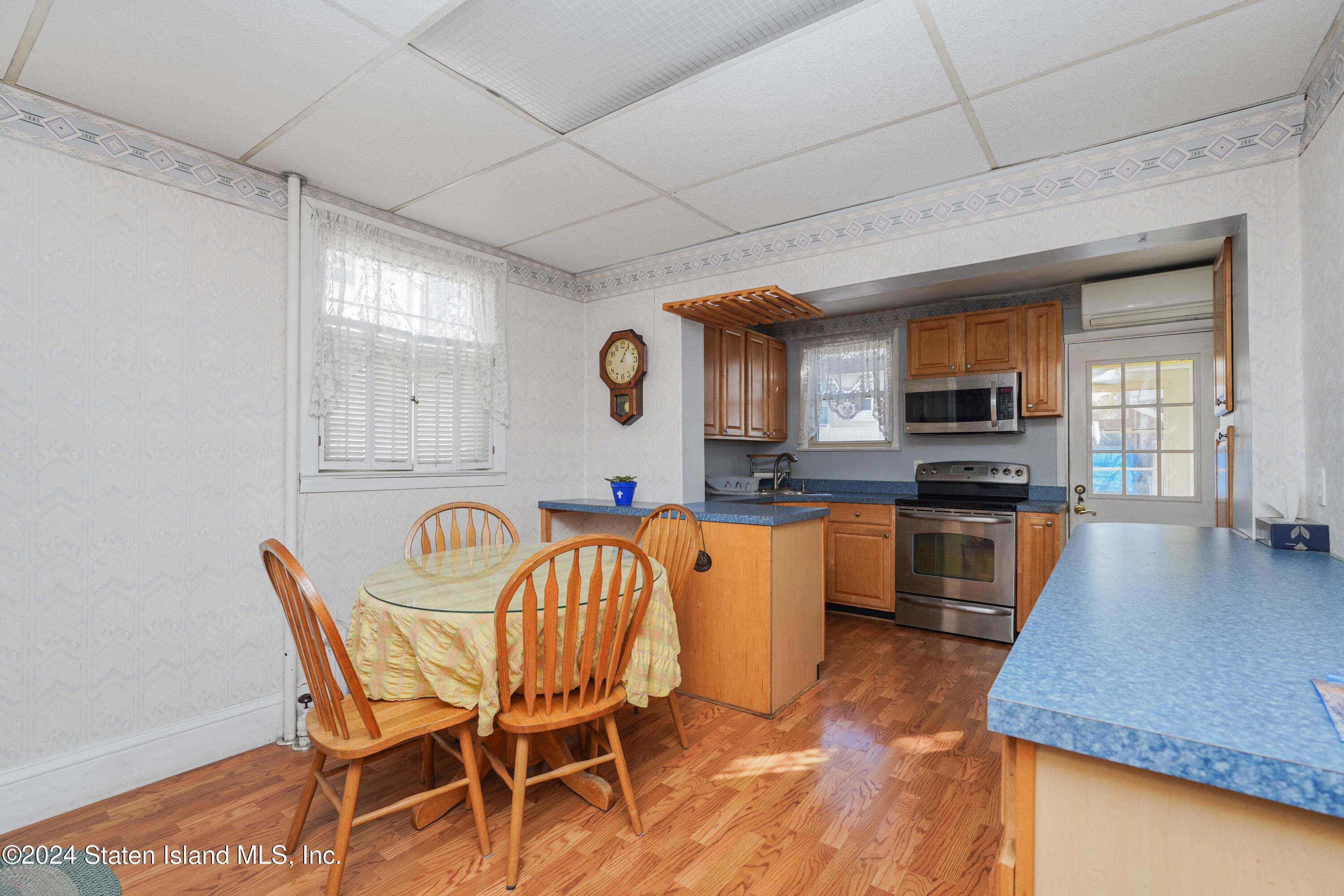 5396 Arthur Kill Road Staten Island, NY 10307 - Photo 12 of 43 Kitchen