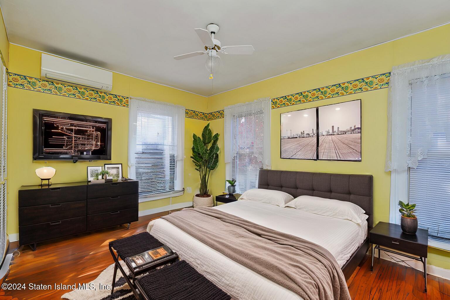 5396 Arthur Kill Road Staten Island, NY 10307 - Photo 23 of 43 Bedroom #2