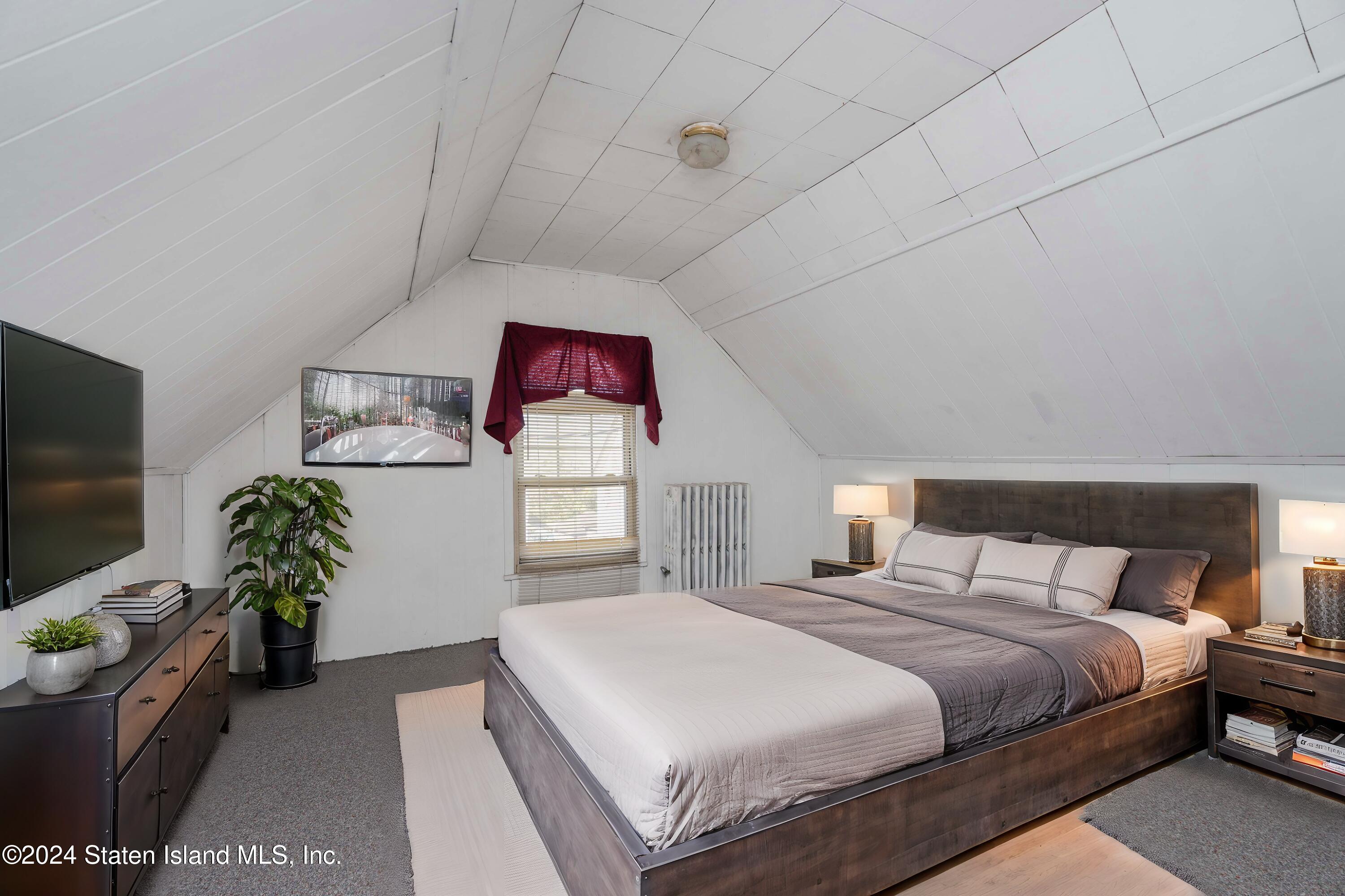 5396 Arthur Kill Road Staten Island, NY 10307 - Photo 30 of 43 Bedroom #4