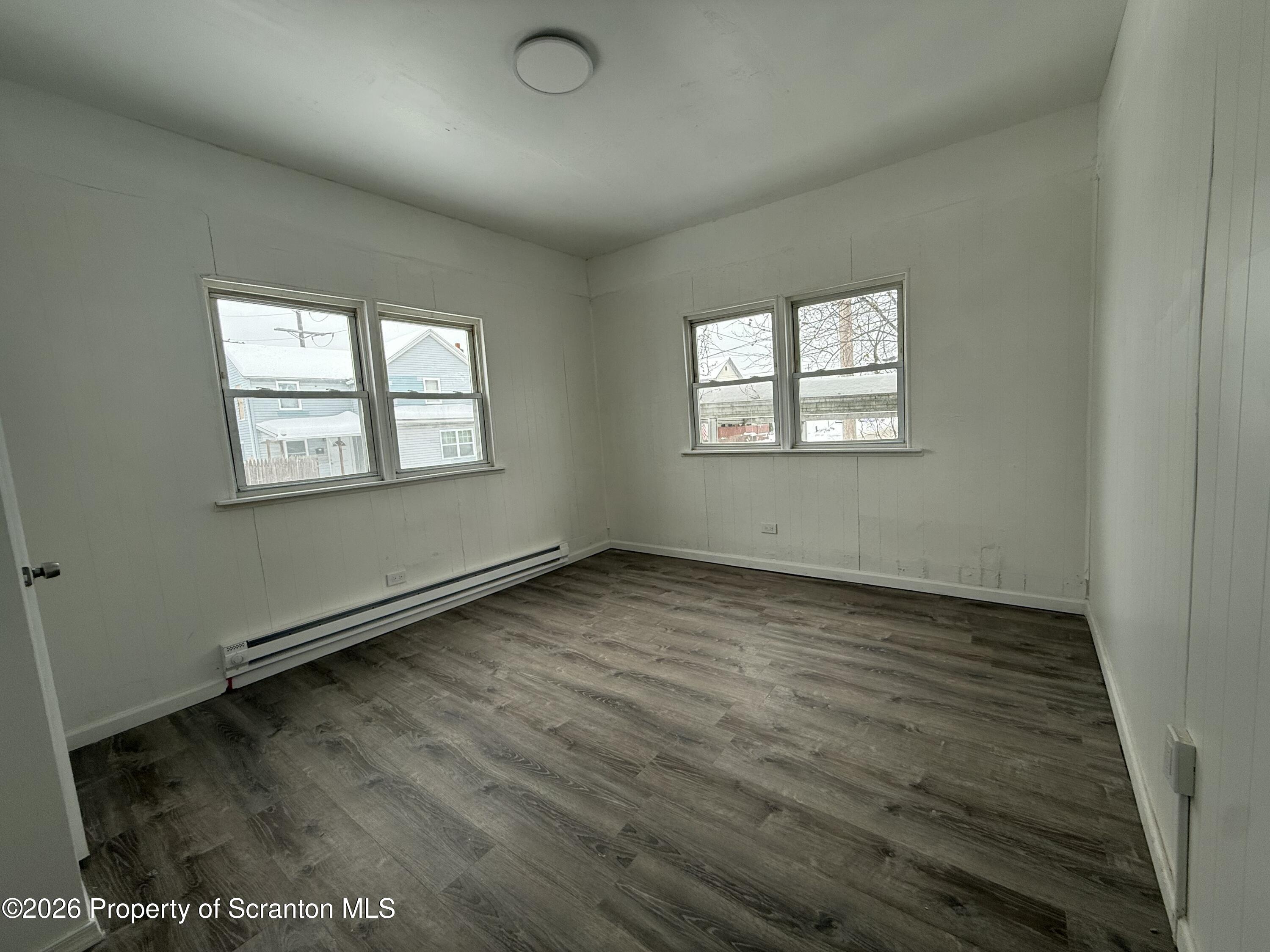 375 Grove Street, Unit 1 Scranton, PA 18508 - Photo 5 of 10 IMG_5404