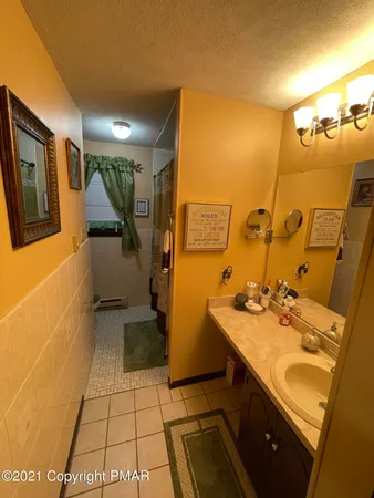 $2,500 | 51 Seneca Road, Mount Pocono, PA 18344