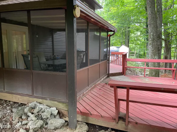 $2,500 | 51 Seneca Road, Mount Pocono, PA 18344
