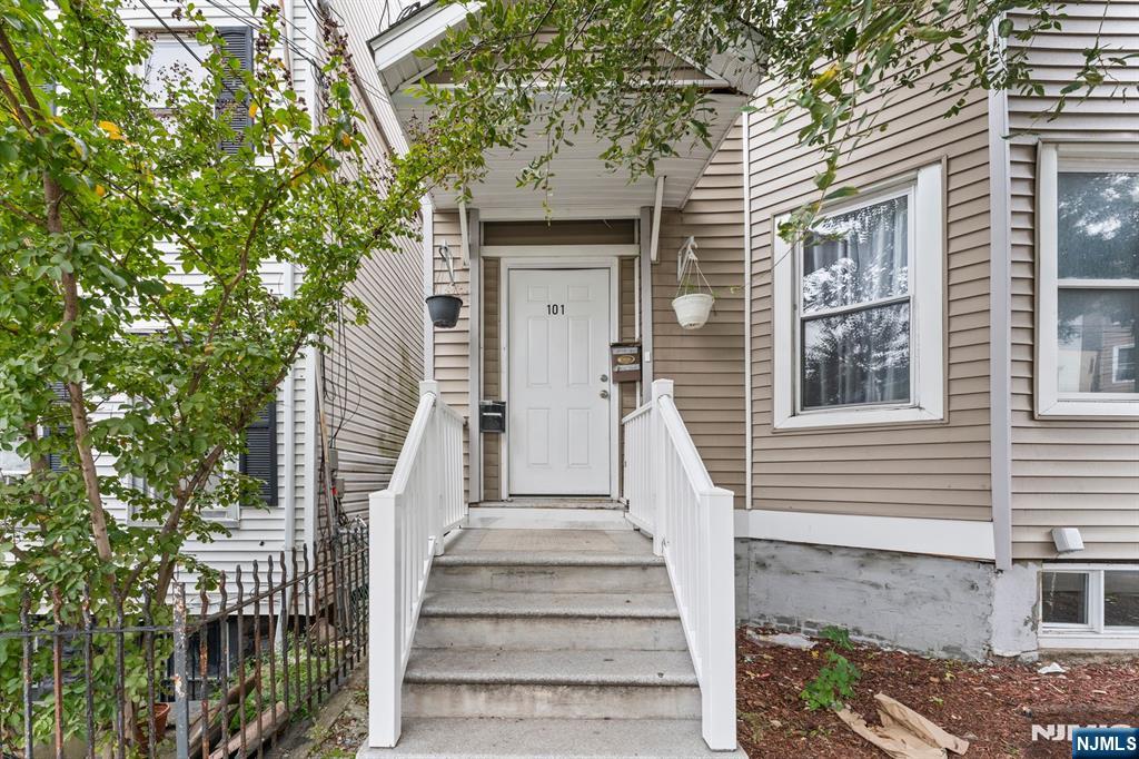 101 Lafayette Street Paterson, NJ 07524 - Photo 1 of 26