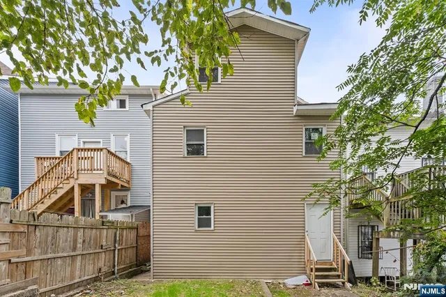 a view of a large white building