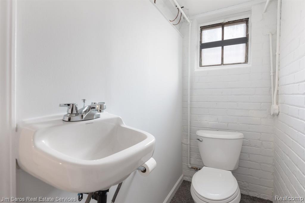 3486 Yorkshire Road Detroit, MI 48224 - Photo 24 of 29