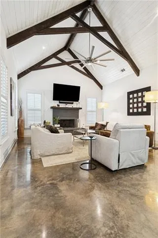 $585,000 | 960 Beauregard Parkway, Covington, LA 70433