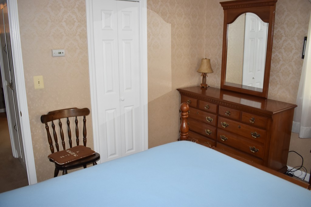 262 Burnham Road Lowell, MA 01852 - Photo 13 of 18 Gallery Image 13