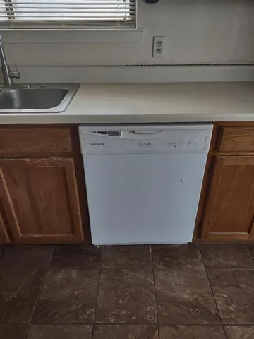 $2,200 | 3508 Alexandria Drive, Arlington, TX 76015