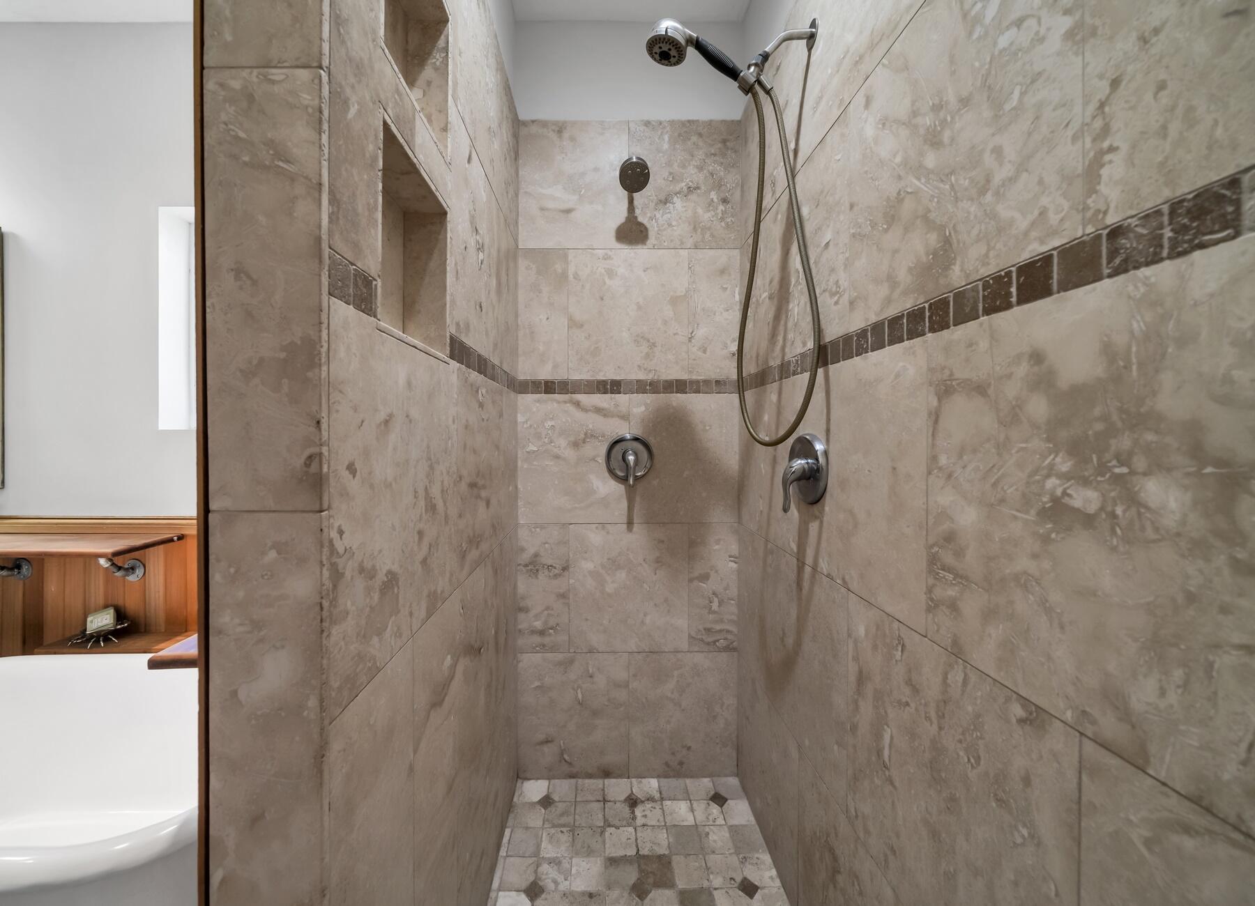 132 Hammock Oaks Boulevard Freeport, FL 32439 - Photo 10 of 45 a bathroom with a shower