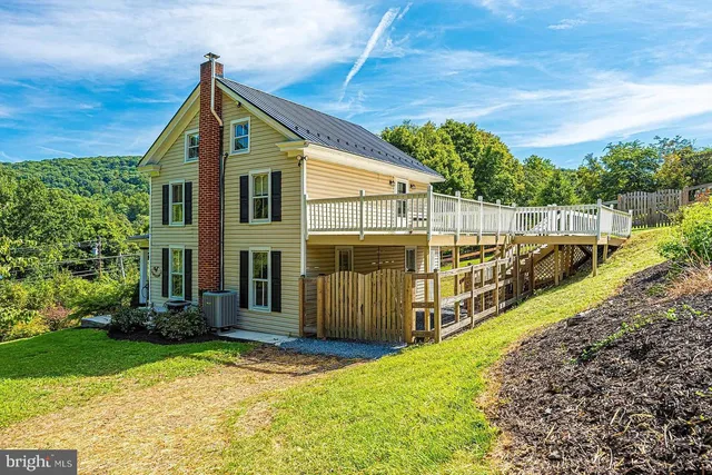 $265,000 | 6234 Old National Pike, Boonsboro, MD 21713