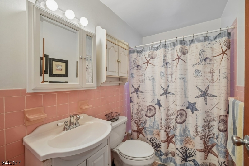 1255B Valley Road, Unit A Wayne, NJ 07470 - Photo 21 of 25