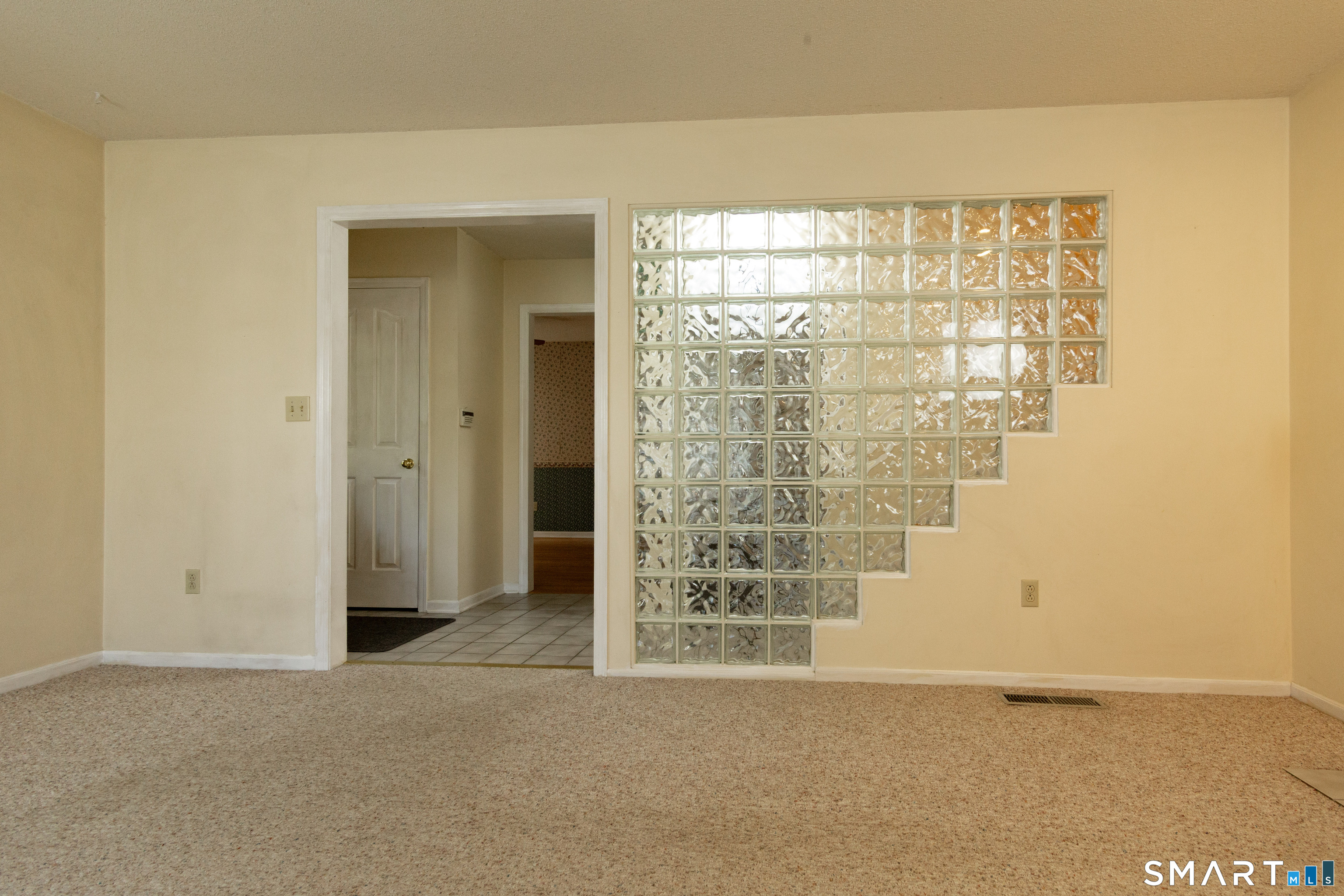 101 Curtis Street, Unit 1 Meriden, CT 06450 - Photo 7 of 36 Gallery Image 7