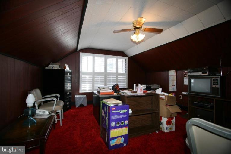 9243 Log Chain Road Columbia, MD 21045 - Photo 7 of 21 Bedroom #5