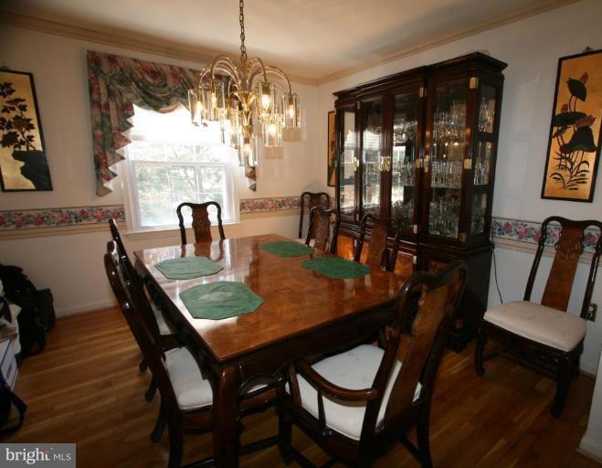9243 Log Chain Road Columbia, MD 21045 - Photo 10 of 21 Dining Room