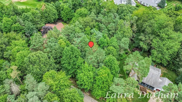 $235,000 | 3365 Clearview Lane, Saugatuck, MI 49453