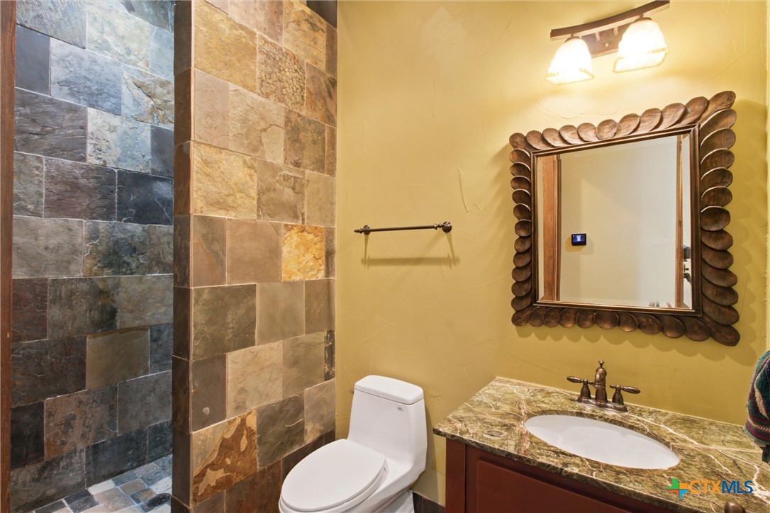 3121 Summit Ridge San Marcos, TX 78666 - Photo 22 of 44 Hall Bath