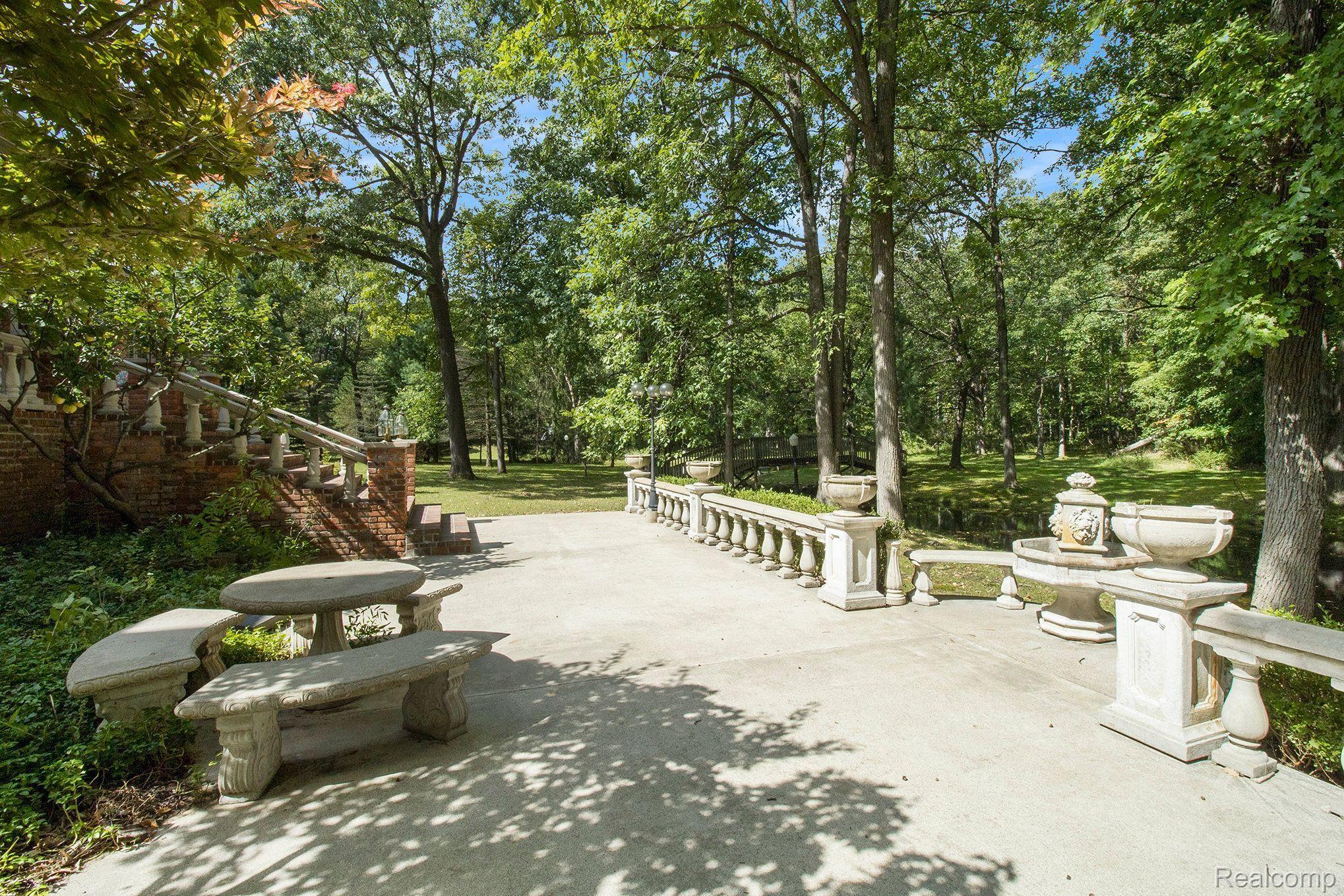 7900 Holcomb Road Clarkston, MI 48348 - Photo 65 of 73 Gallery Image 65