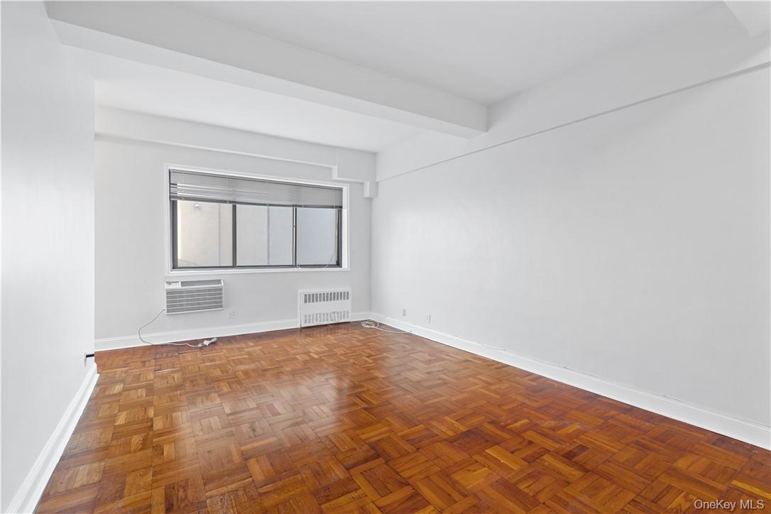 411 Bronx River Road, Unit 2K Yonkers, NY 10704 - Photo 6 of 16
