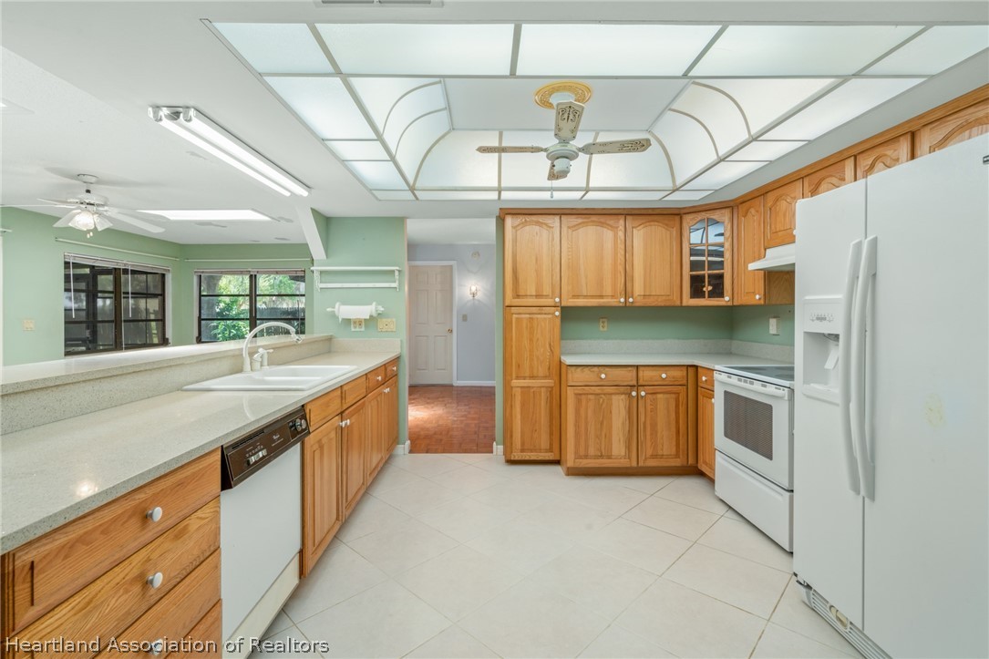 6937 Sparta Road Sebring, FL 33875 - Photo 13 of 36