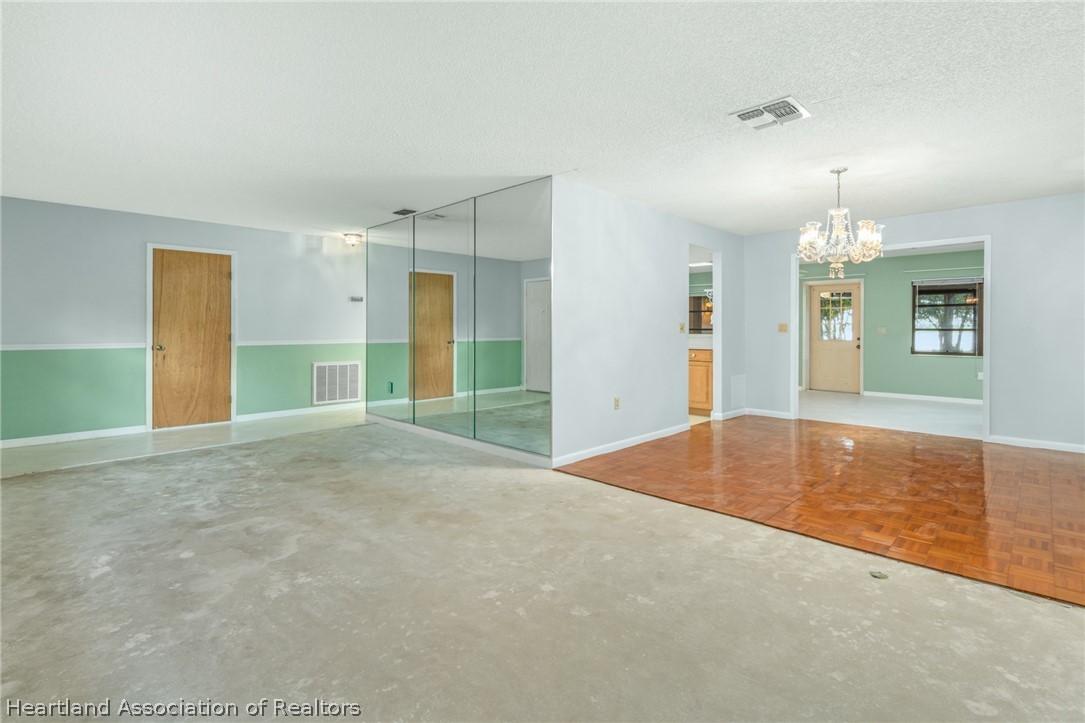 6937 Sparta Road Sebring, FL 33875 - Photo 8 of 36