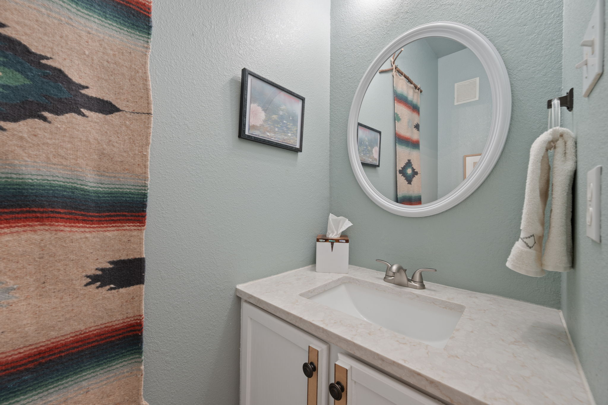 12401 Los Indios Trail, Unit 32 Austin, TX 78729 - Photo 15 of 39 Quartz countertops.