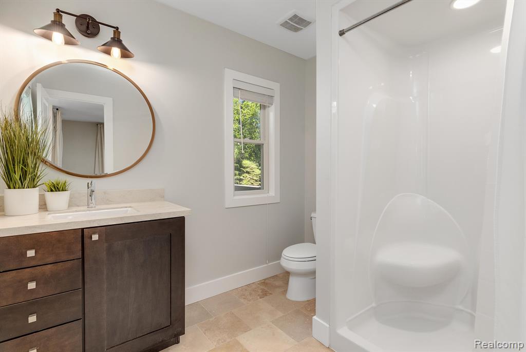 1320 Traver Road Ann Arbor, MI 48105 - Photo 10 of 35 Gallery Image 10