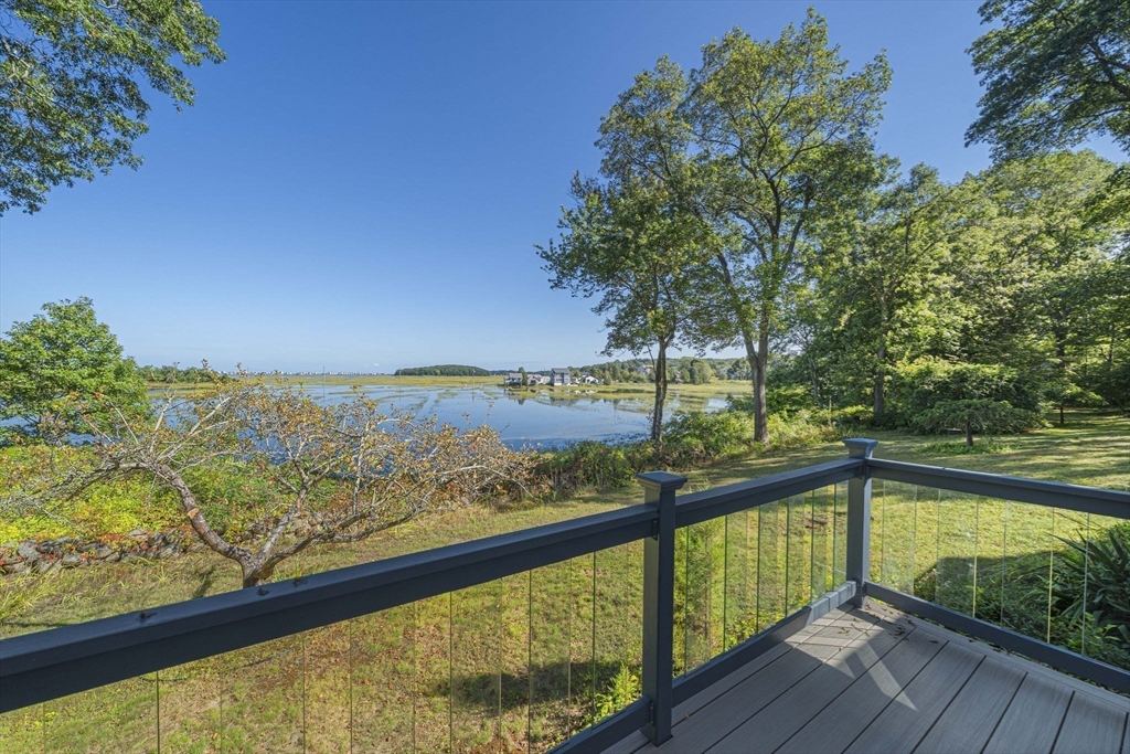 110 Damons Point Road Marshfield, MA 02050 - Photo 20 of 42 Gallery Image 20