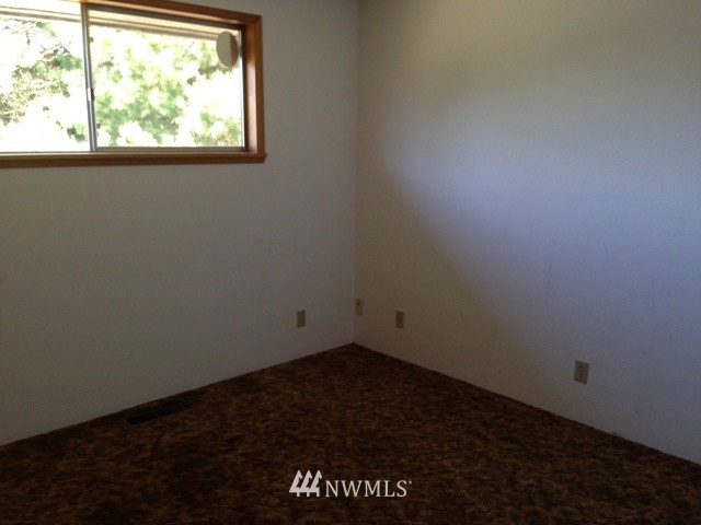 4326 Pine Road Northeast Bremerton, WA 98310 - Photo 14 of 15 Gallery Image 14