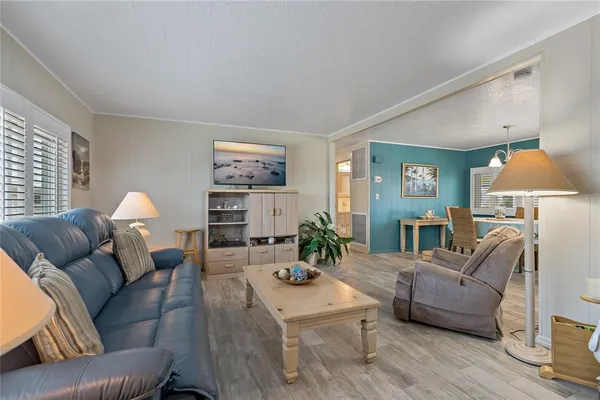 $1,800 | 3301 Alt 19 Palm Harbor, Unit 611, Palm Harbor, FL 34683