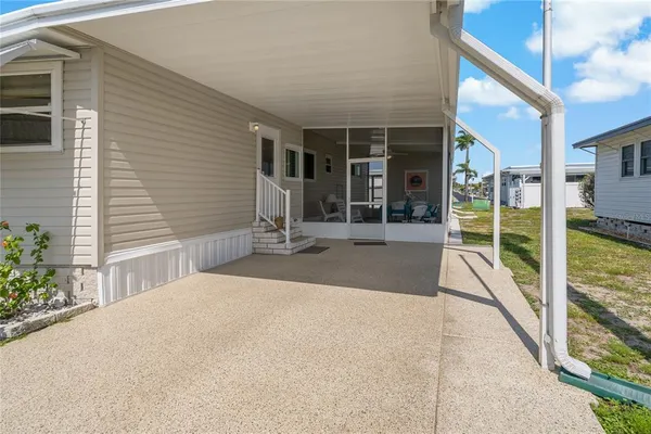 $1,800 | 3301 Alt 19 Palm Harbor, Unit 611, Palm Harbor, FL 34683