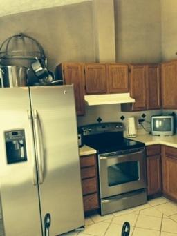 2301 Crestpark Road Knoxville, TN 37912 - Photo 13 of 24 Newer Stainless Stove and Refrigerator