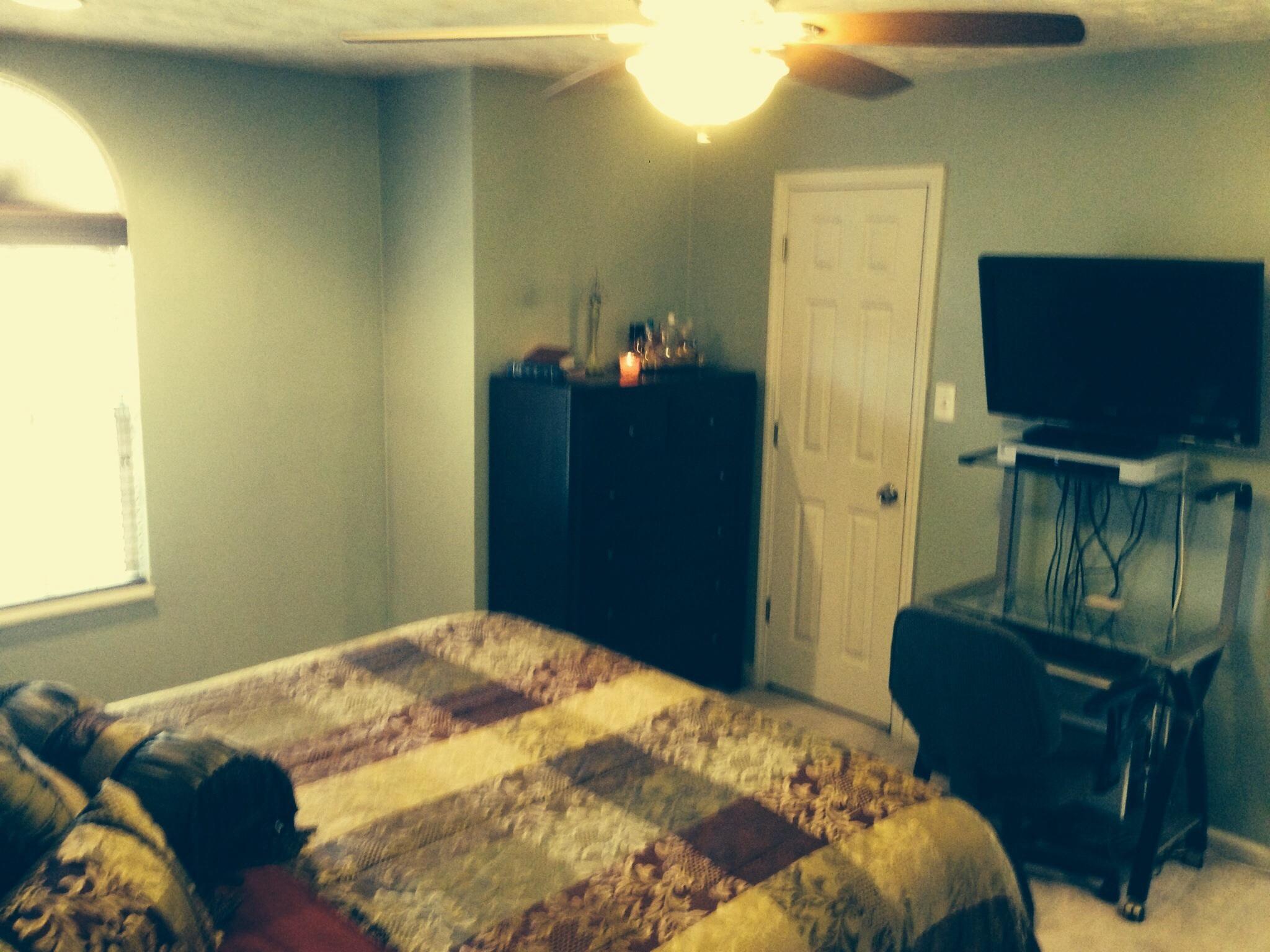 2301 Crestpark Road Knoxville, TN 37912 - Photo 5 of 24 Master With Room for a Home Office