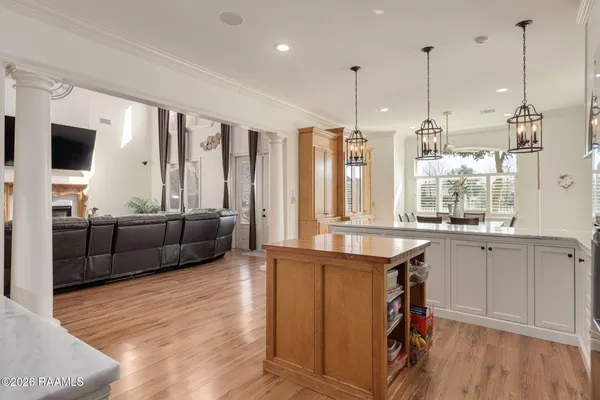 $625,000 | 105 Woodbine Drive, Lafayette, LA 70503