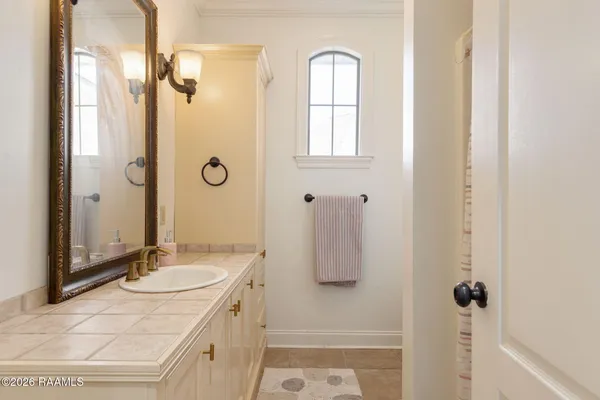 $625,000 | 105 Woodbine Drive, Lafayette, LA 70503