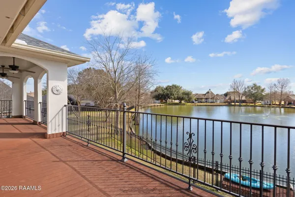$625,000 | 105 Woodbine Drive, Lafayette, LA 70503