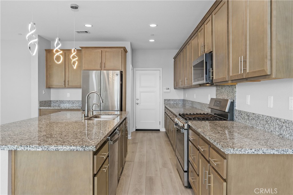 32063 Dayspring Way Temecula, CA 92591 - Photo 17 of 65