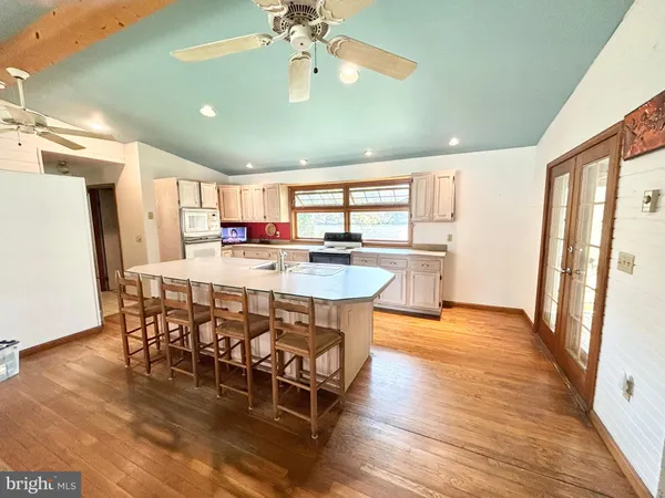 $440,000 | 118 Lakeview Avenue, Dover, DE 19901