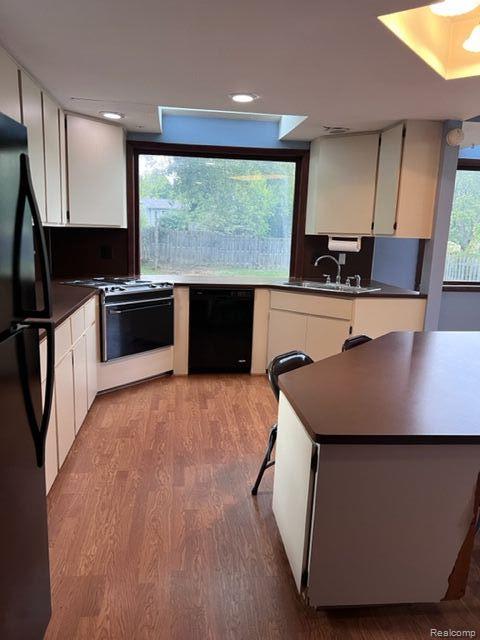 2436 West Auburn Road Rochester Hills, MI 48309 - Photo 22 of 34