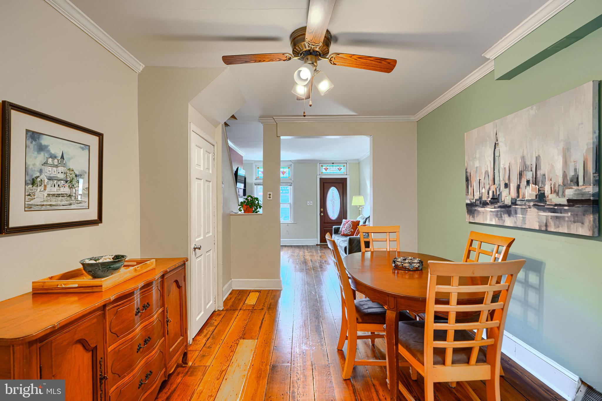 1806 Bank Street Baltimore, MD 21231 - Photo 4 of 26 dining room