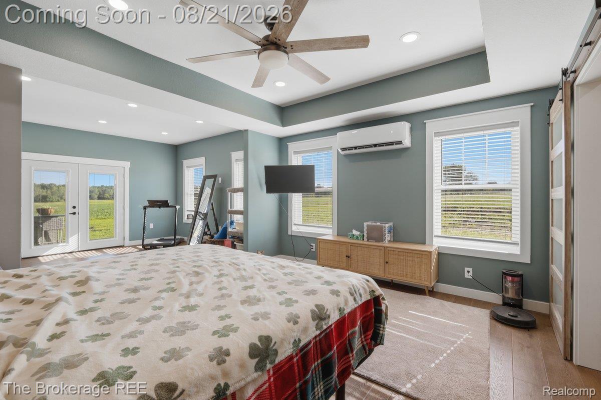 9161 East Coldwater Road Davison, MI 48423 - Photo 21 of 52 Tray ceiling with recessed lighting and ceiling fan