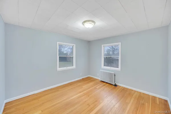 $579,990 | 171 North Ontario Street, Ronkonkoma, NY 11779